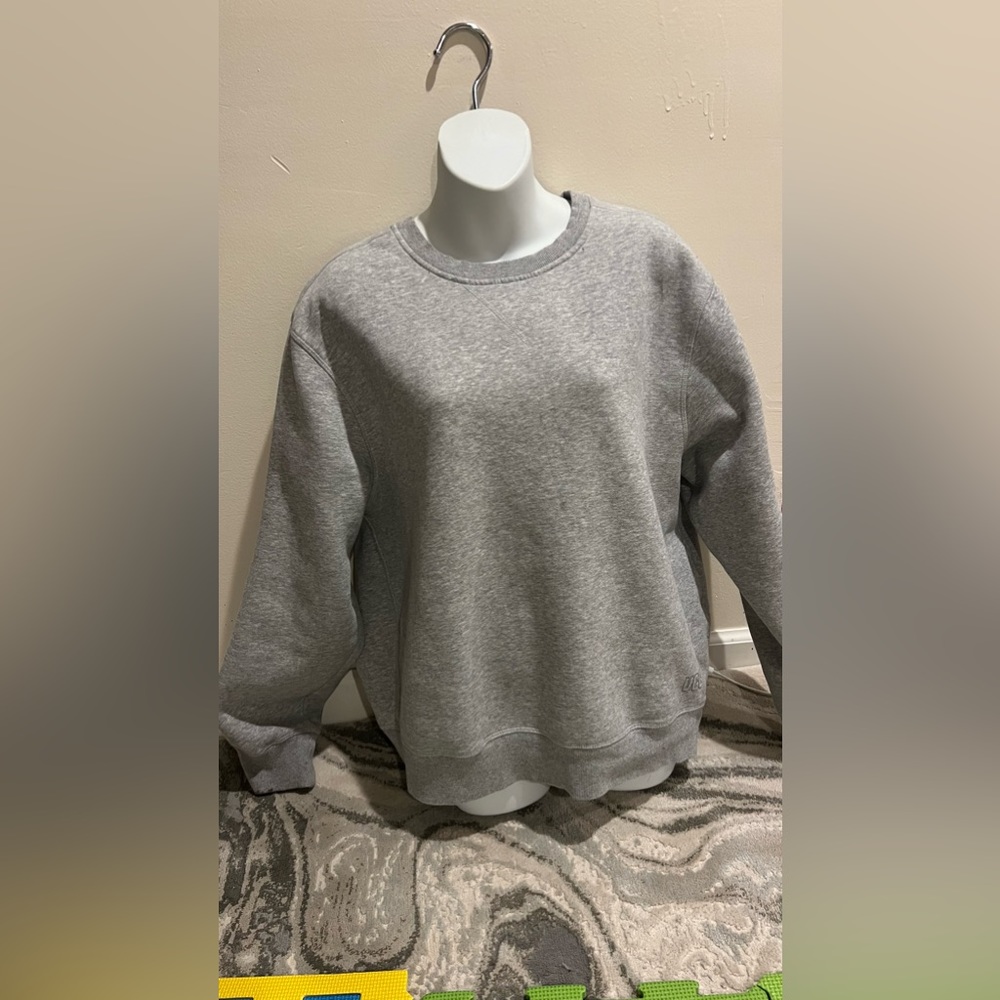 UGGS CREW NECK SWEATER IN GRAY